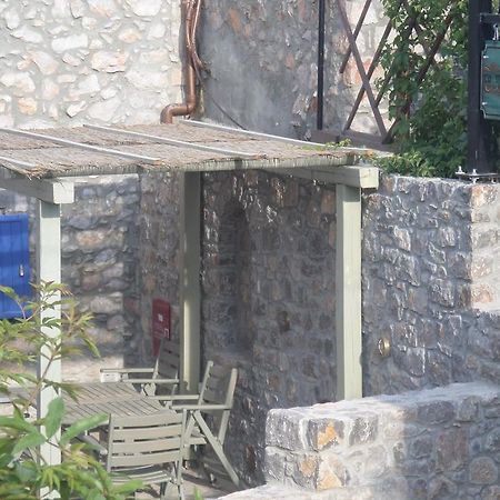 Appartamento To Petradi Avgonima Esterno foto